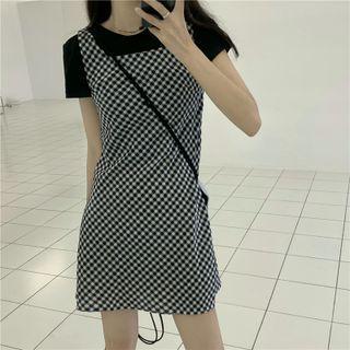 Short-sleeve T-shirt / Gingham Overall Dress