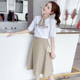Set: Lettering Short-sleeve T-shirt + High Waist A-line Skirt