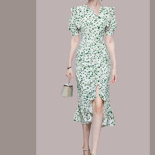 Short-sleeve Heart Print Sheath Dress