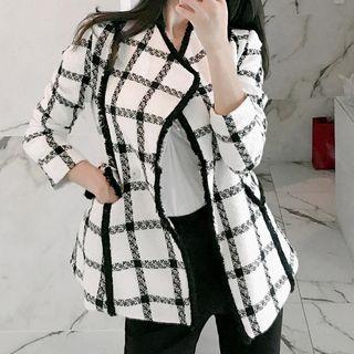 Buttoned Plaid Slim-fit Blazer