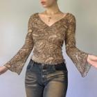 Long-sleeve Print V-neck Ruffled Shirt