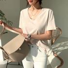 U-neck Short-sleeve T-shirt Beige - One Size