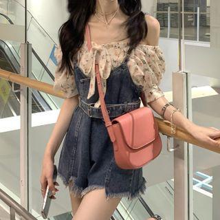 Denim Jumper Shorts / Short-sleeve Floral Print Off-shoulder Blouse