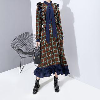 Balloon-sleeve Ruffled Plaid Midi A-line Dress