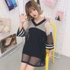 Color Block V-neck 3/4-sleeve Mesh Long T-shirt