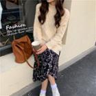 Cable Knit Sweater / Floral Print Skirt