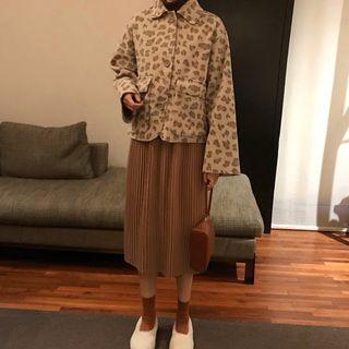 Leopard Print Single-breasted Jacket / Long-sleeve Mock Neck T-shirt / Accordion Pleat Midi Skirt