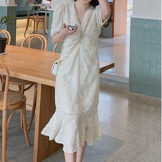 Short-sleeve Textured Chiffon Midi Mermaid Dress