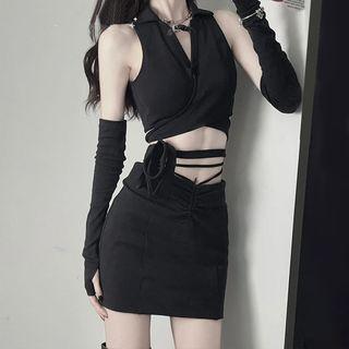 Sleeveless Top / Mini Skirt / Arm Sleeves / Set