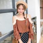 Open Shoulder Lace Up Long-sleeve T-shirt