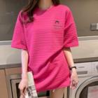 Elbow-sleeve Lettering Quilted T-shirt