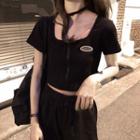 Short-sleeve Top / Crop Straight Fit Jeans