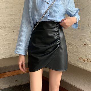 High-waist Faux Leather Shirred Skirt