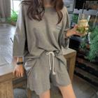 T-shirt & Sweatshorts Lounge Set Gray - One Size