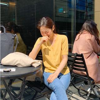 Short-sleeve Lightweight Knit Cardigan