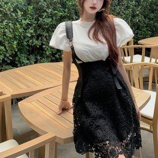 Short-sleeve T-shirt / Suspender A-line Skirt