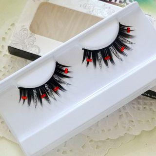 Glittered False Eyelashes