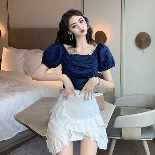 Puff-sleeve Crinkled Top / Asymmetric Ruffled A-line Mini Skirt