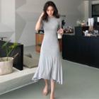 Short-sleeve Side-slit Midi Pleated Dress