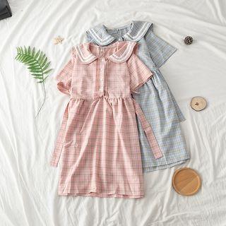 Sailor Collar Pintuck Plaid Midi Dress