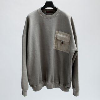 Skull Flap-pocket Sweatshirt Light Gray - One Size