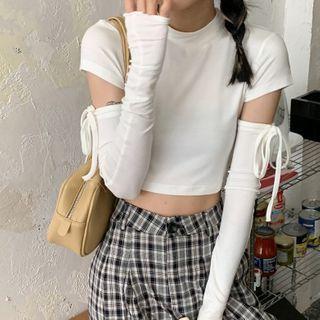 Set: Short-sleeve Plain T-shirt + Fingerless Gloves