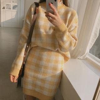 Set: Checked Boxy Sweater + Pencil Skirt