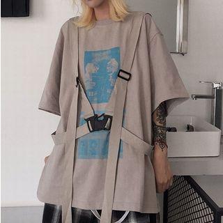 Buckled Chest Printed Elbow-sleeve T-shirt