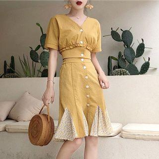 Short-sleeve Ruffled Cropped Top / Dotted Panel Ruffle Hem Skirt