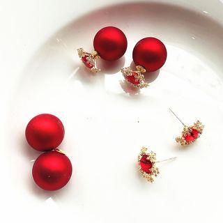 Snowflake Double Sided Stud Earring