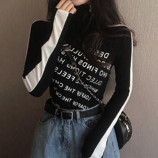 Two-tone Lettering Turtleneck Long-sleeve Top