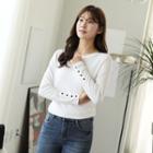 Round-neck Button-cuff T-shirt