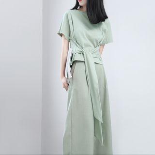 Set: Tie-waist T-shirt + Wide-leg Pants