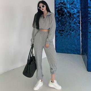 Long Sleeve Plain Zip Cropped Sweatshirt / Elastic-waist Plain Sweatpants