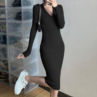 Long Sleeve V-neck Plain Midi Knit Dress