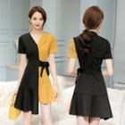 Contrast-trim Short Sleeve Dress
