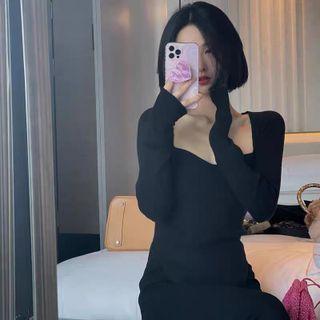 Long-sleeve Plain Slit Knit Top