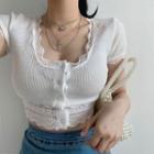Lace Trim Buttoned Short-sleeve Cropped Top
