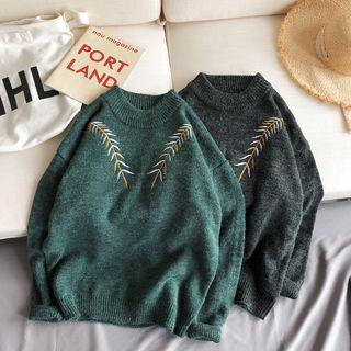 Loose-fit Embroidered Knit Sweater