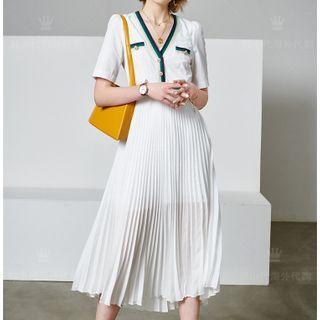 Short-sleeve Pleated Knit Dress White - One Size
