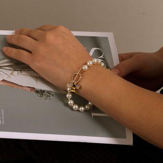 Faux Pearl Bee Bracelet