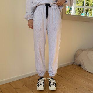 Seam-trim Stitched Jogger Pants