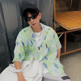 Short-sleeve Rhombus Print Loose-fit Shirt