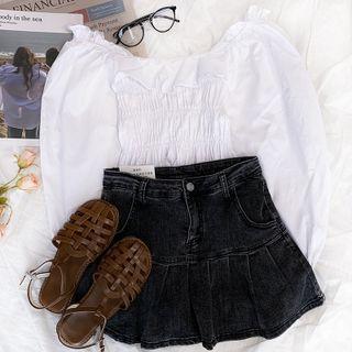 Long-sleeve Square-neck Cropped Top White - One Size