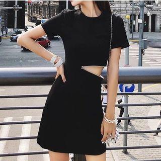 Short-sleeve Zip Detail A-line Mini Dress