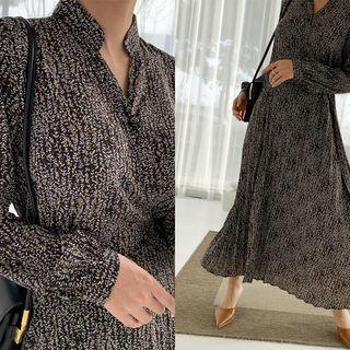 Mandarin-collar Patterned Maxi Chiffon Shirtdress Black - One Size