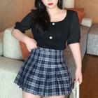 Short-sleeve Top / Plaid Pleated Skirt