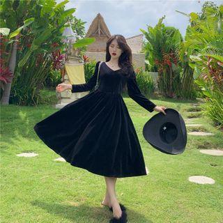Long-sleeve V-neck Velvet Midi A-line Dress Black - One Size