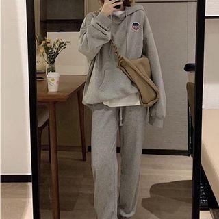 Set: Long-sleeve Embroidered Hoodie + Plain Pants