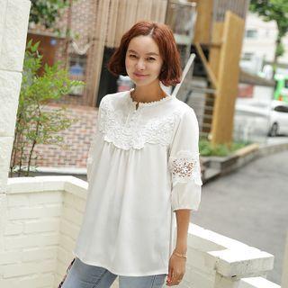 3/4-sleeve Crochet-lace Trim Blouse